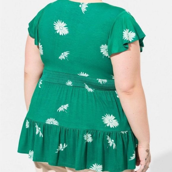 Torrid - Super Soft Tie Front Keyhole Babydoll Top in "Green Jacket" - Picture 9 of 12